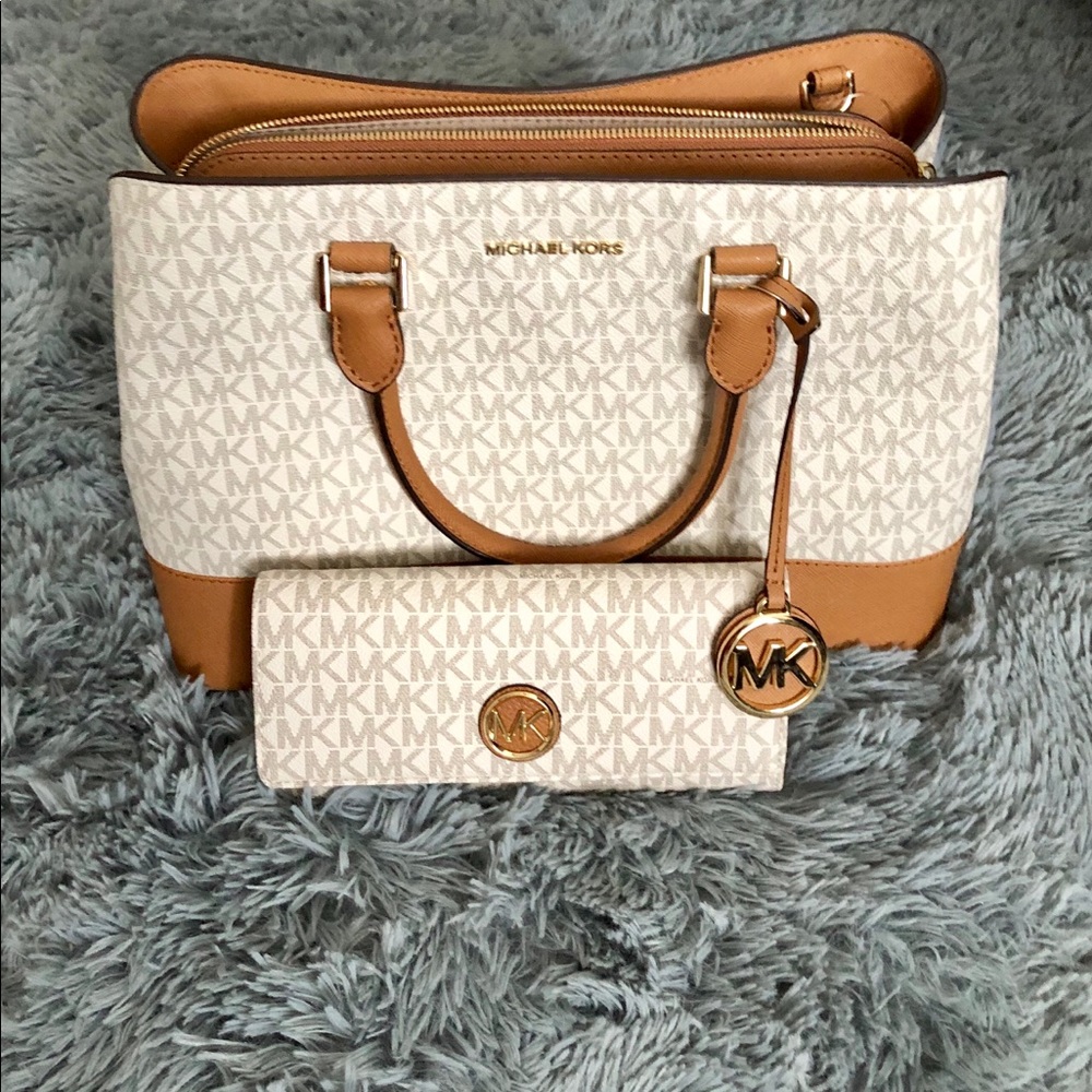 Michael Kors Satchel w/ Wallet